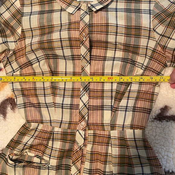 Vintage! Wear it with boots! Dry cleaned and pressed. - Picture 5 of 7